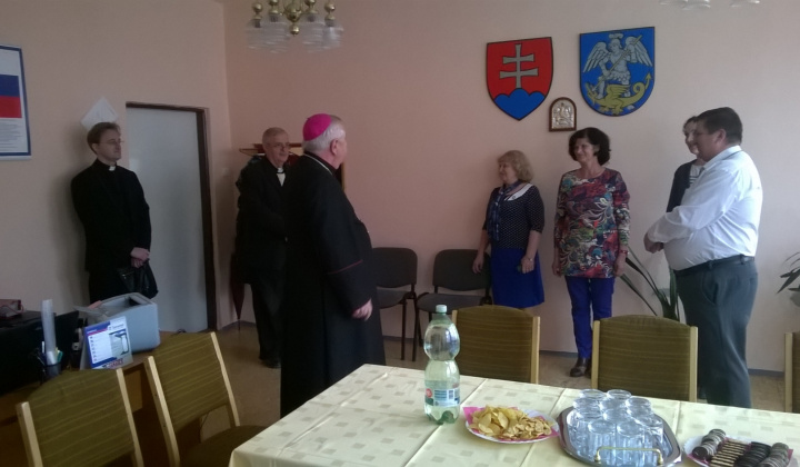 Mons. Štefan Sečka - návšteva spišského biskupa na